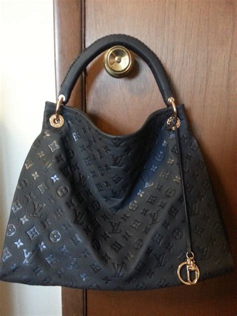 louis vuitton artsy mm replica uk|louis vuitton counterfeit.